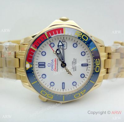 Copy Omega Commander's 007 James Bond Yellow Gold Men Watch